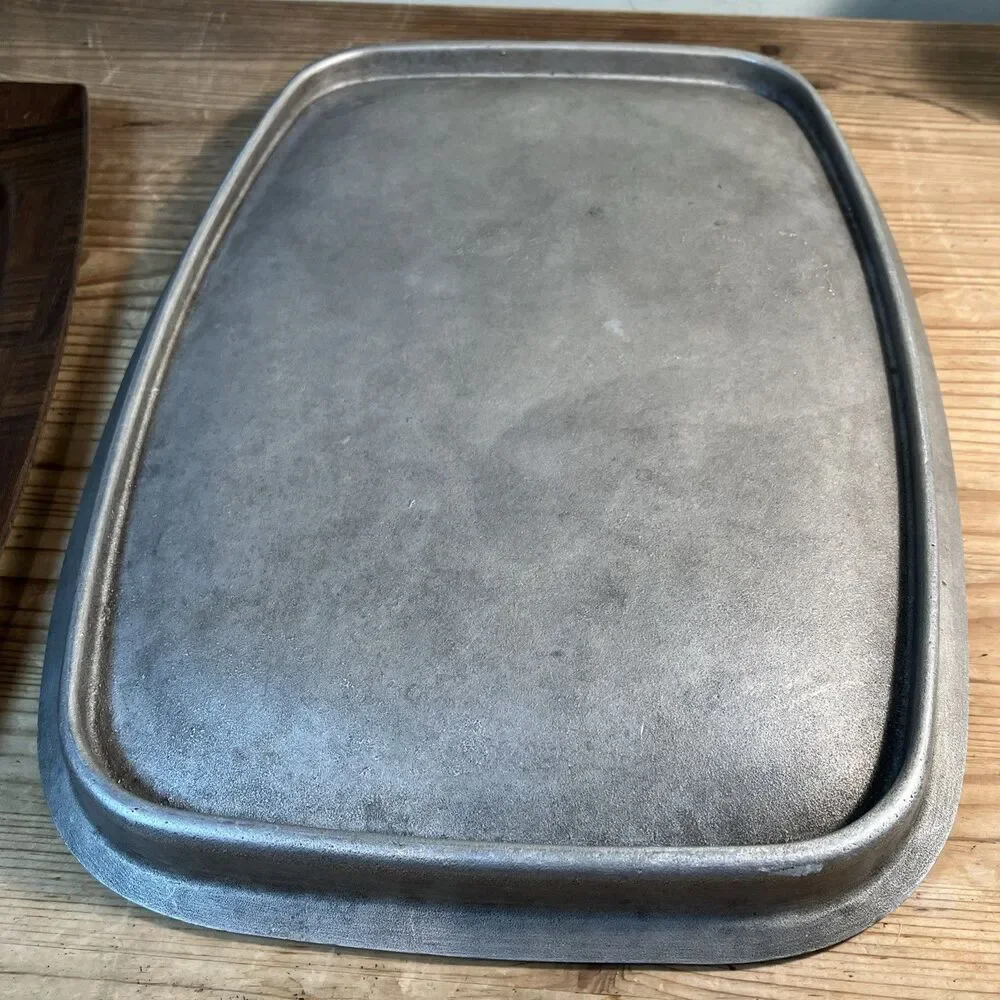 VTG Hand Woven Weavewood Steak Sizzler Aluminum Insert Walnut Serving Tray USA